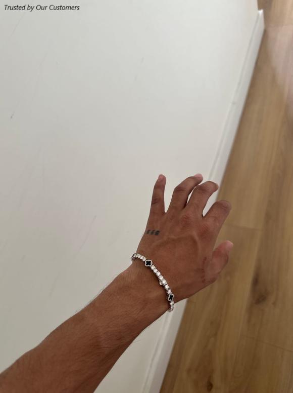 MOISSANITE BLACK CLOVER Tennisarmband - Weißgold